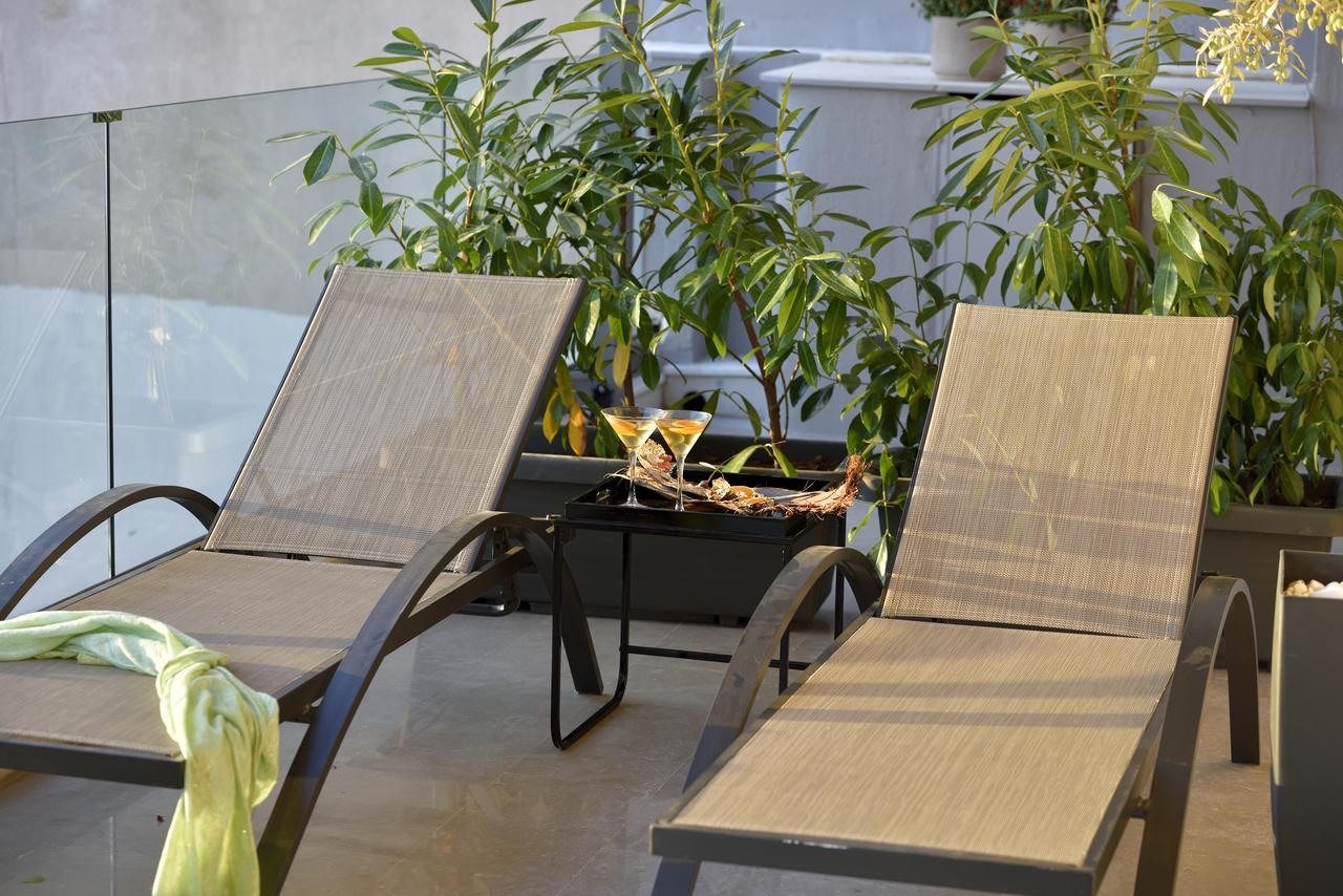 Altius Lodge By K&K Atenas Exterior foto
